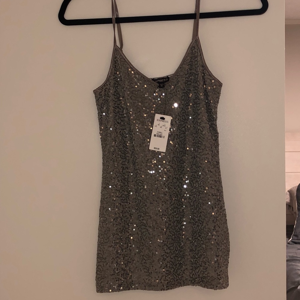 Express sequin top - Picture 2 of 3